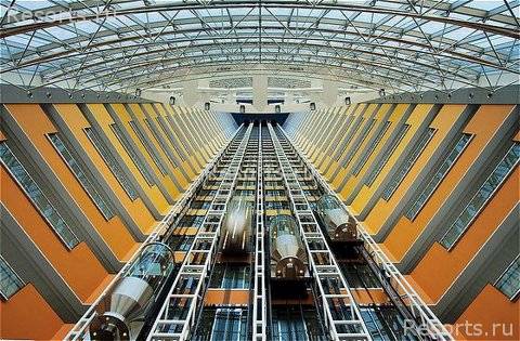 Jumeirah Emirates Towers Hotel 6